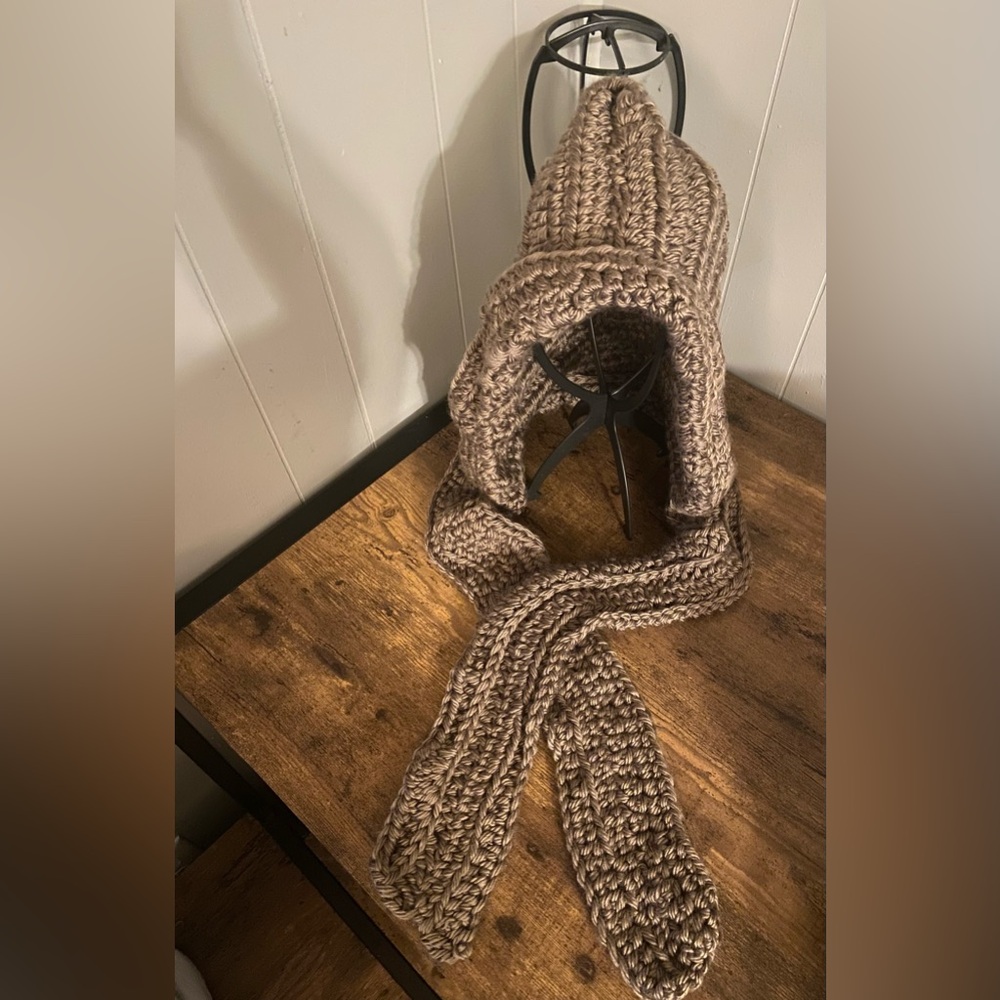 Head Cowl w/ open scarf